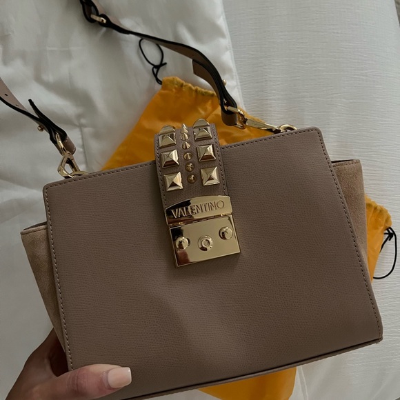 Valentino cross body bag - Picture 2 of 3